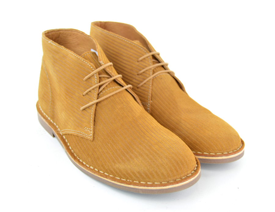 tan desert shoes