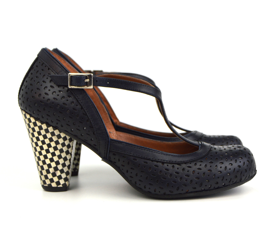 The Miss Molly – Dark Navy Leather 