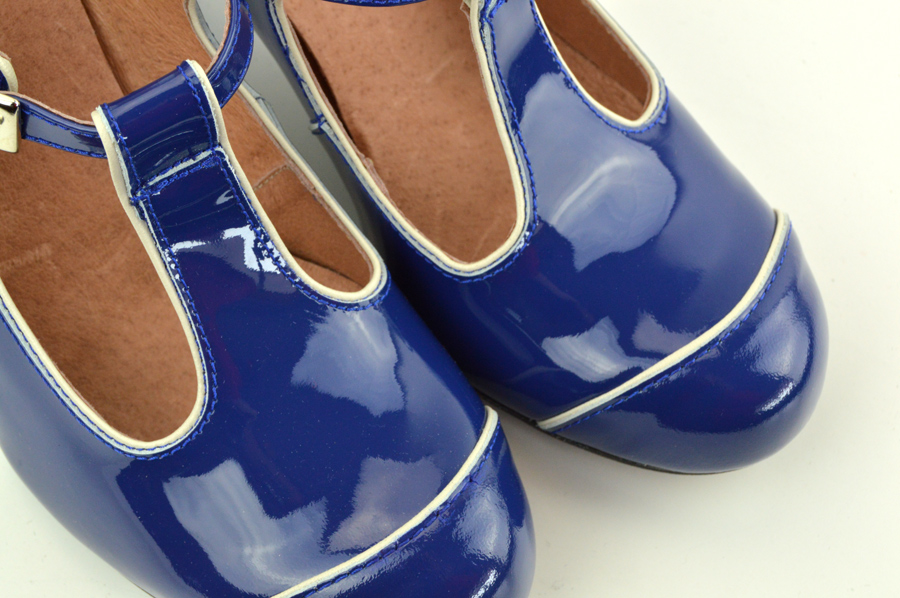 Royal blue patent leather 2024 shoes