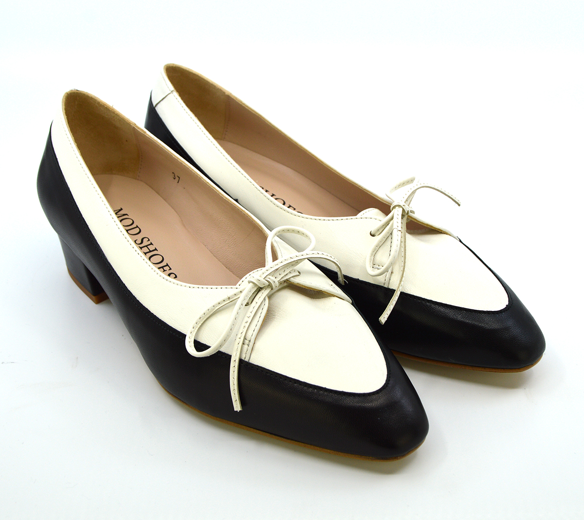 cream vintage shoes