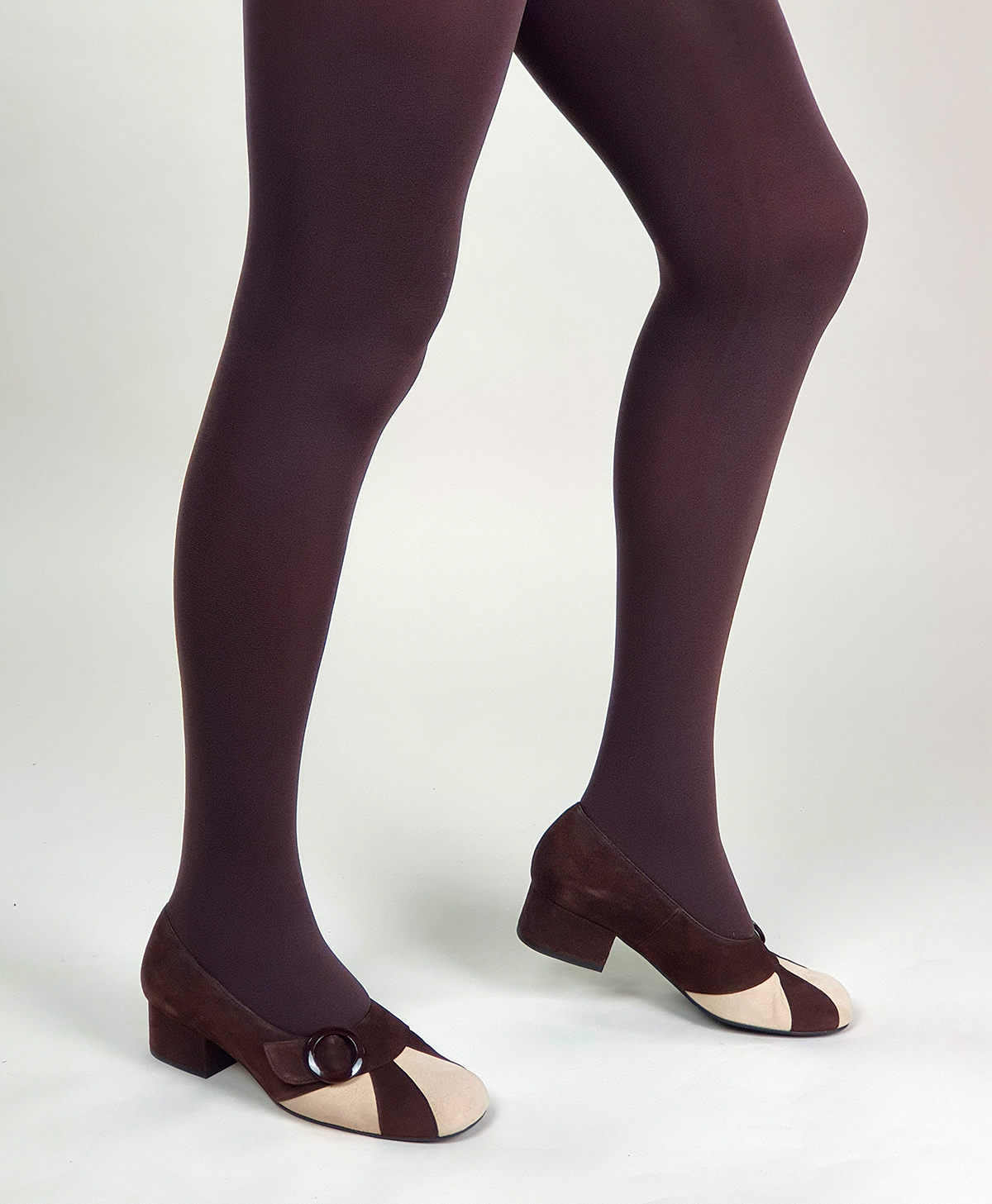 Aristoc® 40 Denier Micro Fibre Opaque Tights - The Ultimate Leg Luxury  (Made In Italy) S/M (Bitter Chocolate) : : Fashion