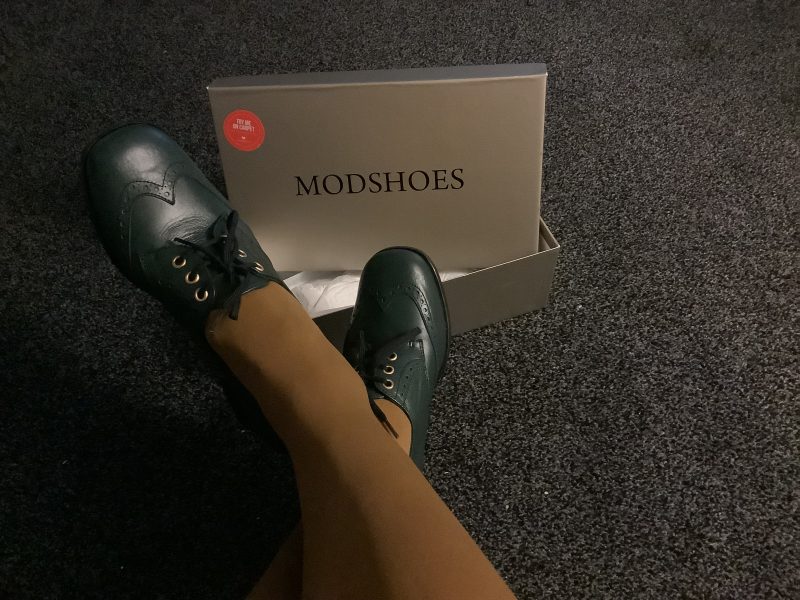The Aly In Bottle Green – Ladies Retro Shoes by Mod Shoes – Mod Shoes