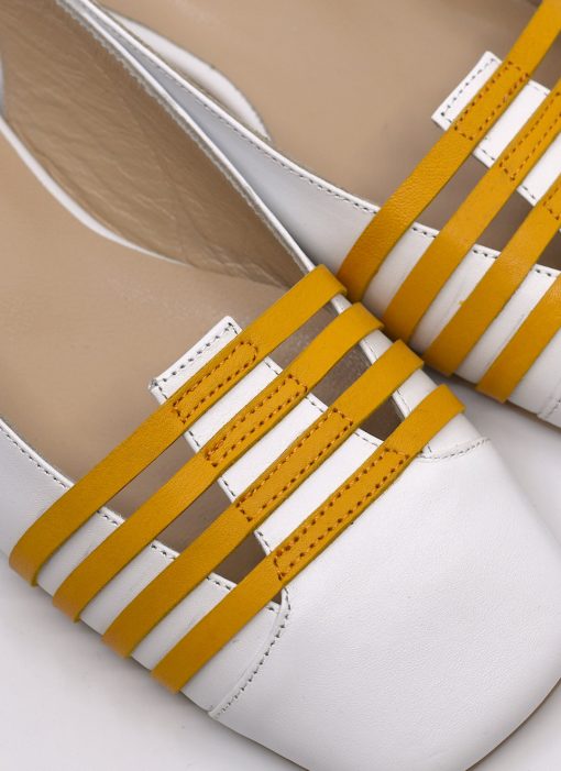 Modshoes-Eleanor-Flat-Womens-Retro-Vinbtage-60s-style-shoes-in-white-and-golden-yellow-leather-053